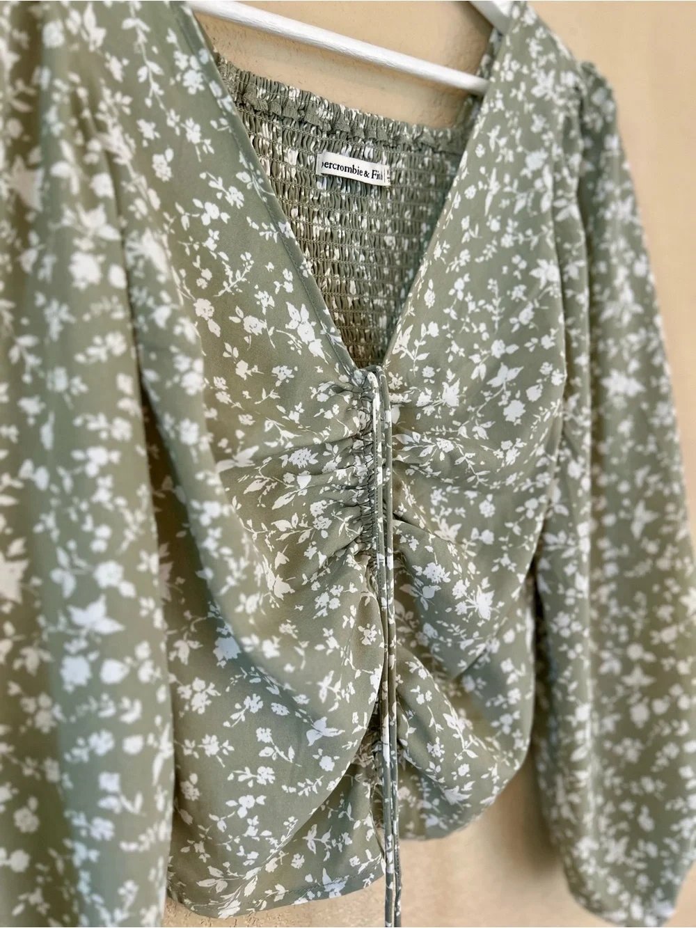 Abercrombie and Fitch Floral Sage Milkmaid Top XXS Ruched Cottagecore Fairy